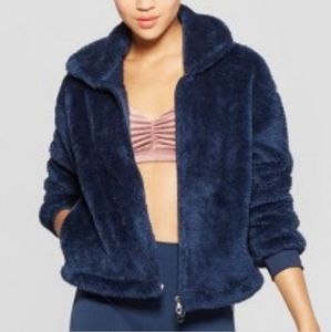 EUC Joy Lab Fuzzy Zip Up Size M